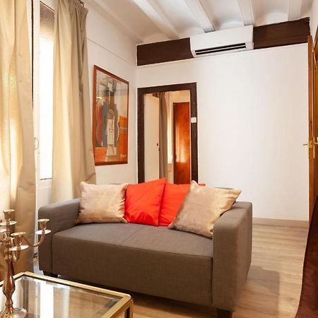 Esquirol Apartment Barcelona Bagian luar foto
