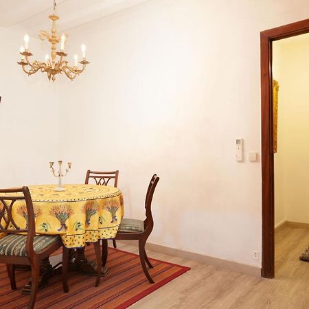 Esquirol Apartment Barcelona Bagian luar foto